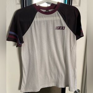 Women’s Fox Racing T-shirt ~ Size Medium